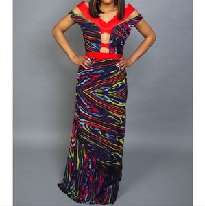 ‼️Cold Shoulder - Maxi Dress‼️